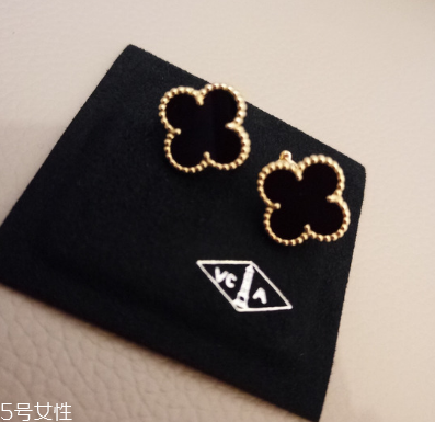 梵克雅宝四叶草耳钉图片,梵克雅宝四叶草耳坠 梵克雅宝四叶草耳钉图片,梵克雅宝四叶草耳坠