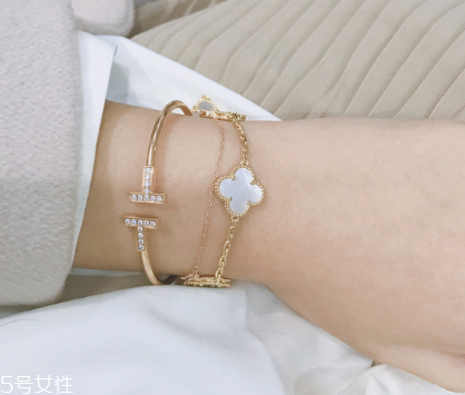 梵克雅宝四叶草手链官网价格,梵克雅宝手链专柜价格