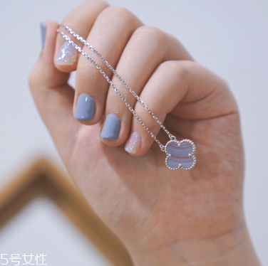 玉髓吊坠图片,红玉髓吊坠