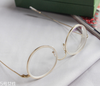 近视眼镜的价格和什么有关,近视眼镜价格高低的区别 近视眼镜的价格和什么有关,近视眼镜价格高低的区别