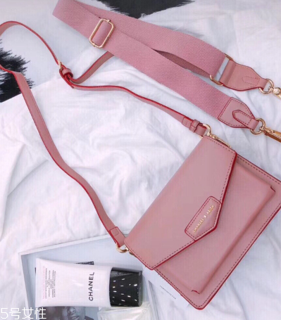 小ck邮差包怎么样,小ck邮差包真假鉴别