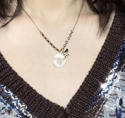 合金项链会过敏吗,金项链过敏的症状