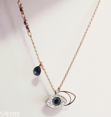 施华洛世奇项链掉色了是怎么回事,施华洛世奇项链掉色么