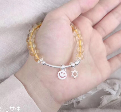 黄水晶招财吗,黄水晶手链寓意