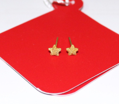 黄金耳钉用什么洗才有光,黄金耳钉用什么洗最好