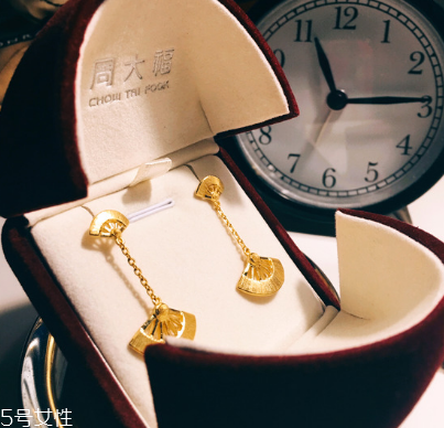 黄金首饰和黄金价格比,黄金价格和首饰价格有关系吗