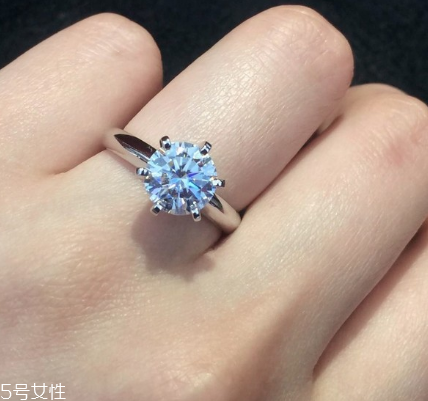 铂金戒指哪里回收,铂金戒指带钻石可以回收吗