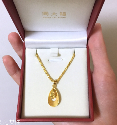 黄金戒指贵还是项链贵,黄金项链买什么金最好