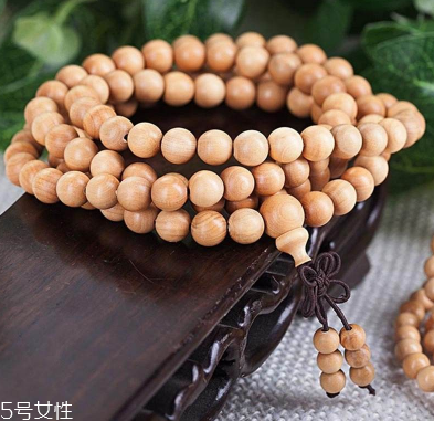 黄杨木手串如何盘玩,黄杨木能做手串吗