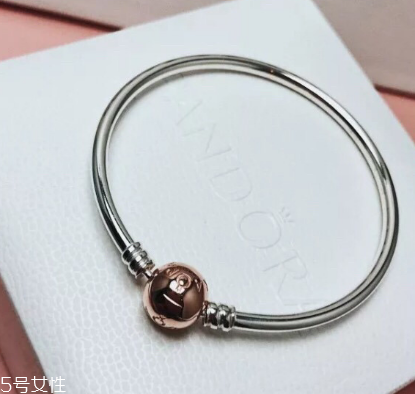 银手镯真假的鉴定方法,怎样验证银手镯的真假 银手镯真假的鉴定方法,怎样验证银手镯的真假