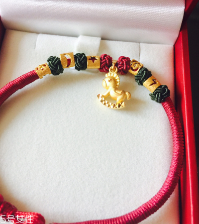 转运珠戴几颗好,转运珠戴几颗好脖子属蛇的