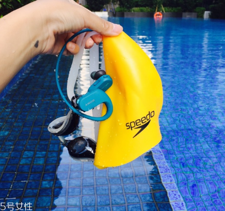 泳帽硅胶和pu的区别,硅胶和pu泳帽有什么区别 泳帽硅胶和pu的区别,硅胶和pu泳帽有什么区别