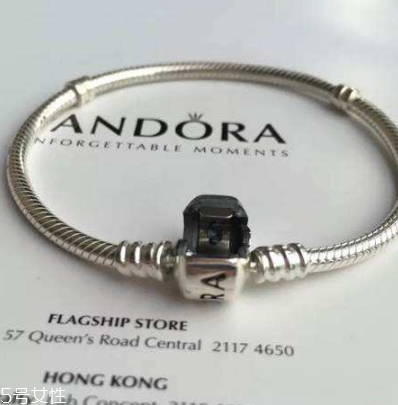 潘多拉蛇骨链多粗,潘多拉的蛇骨链是买来的时候就是软的吗