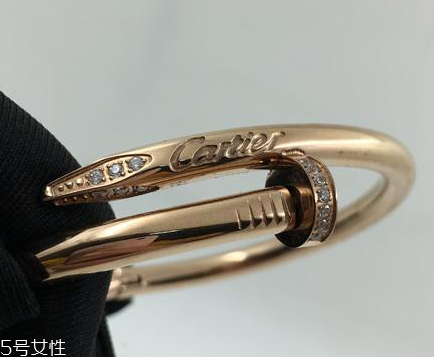 卡地亚钉子什么材质,卡地亚钉子窄版克重