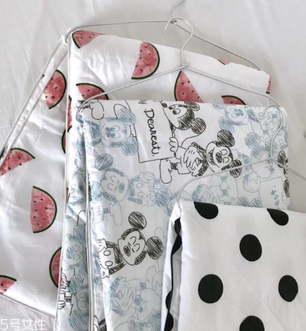 夏凉被一般多重,夏凉被有多重 夏凉被一般多重,夏凉被有多重