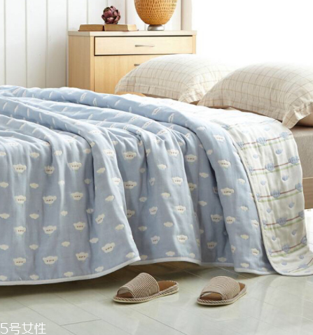 怎么去除被子里的异味,被子放久了有味道,怎样去除异味