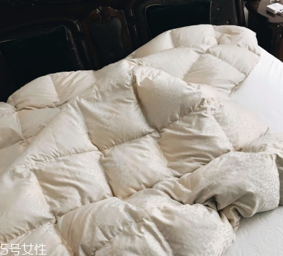 羽绒被有股霉味怎么办,羽绒服里的羽绒有霉味怎么办