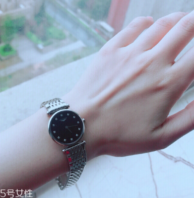 石英表会受磁吗,磁铁对石英表有影响吗