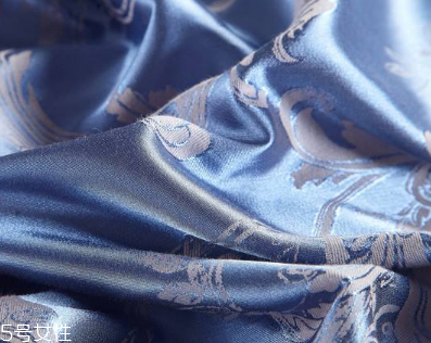 天丝和贡缎有什么区别哪个好,天丝和贡缎有什么区别