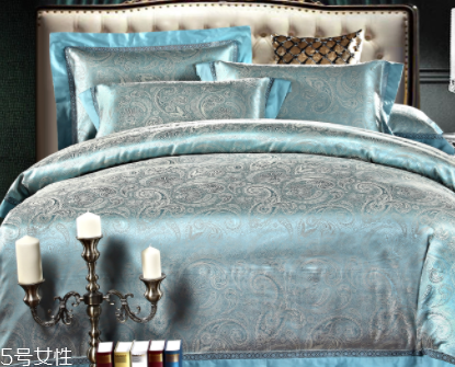 贡缎面料图片,什么叫贡缎面料 贡缎面料图片,什么叫贡缎面料