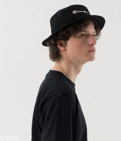 冠军渔夫帽正品多少钱,冠军渔夫帽真假鉴别