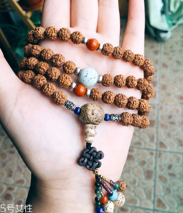 金刚菩提子可以用水洗吗,金刚菩提刚拿到手怎么处理,需要水洗吗