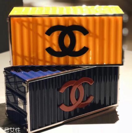 香奈儿集装箱包,香奈儿拉杆箱 香奈儿集装箱包,香奈儿拉杆箱