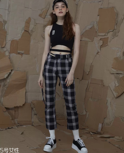 如何将裤子改成裙子,怎样把裤子改成裙子