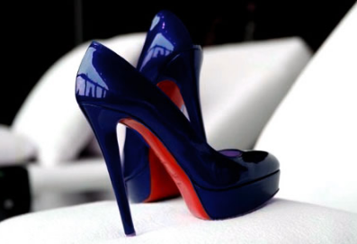 新鞋子磨脚后跟怎么办小妙招,后跟磨脚怎么办 新鞋子磨脚后跟怎么办小妙招,后跟磨脚怎么办