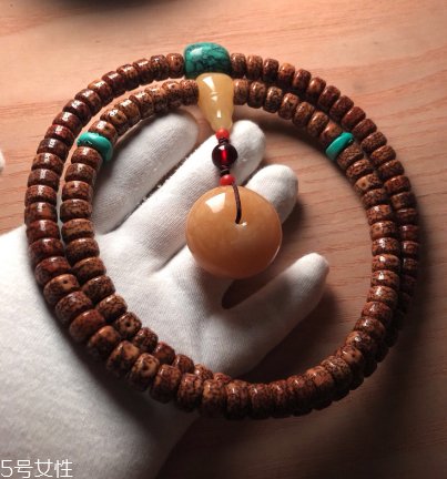 星月菩提沾水了会怎么样,星月菩提能碰水吗 星月菩提沾水了会怎么样,星月菩提能碰水吗