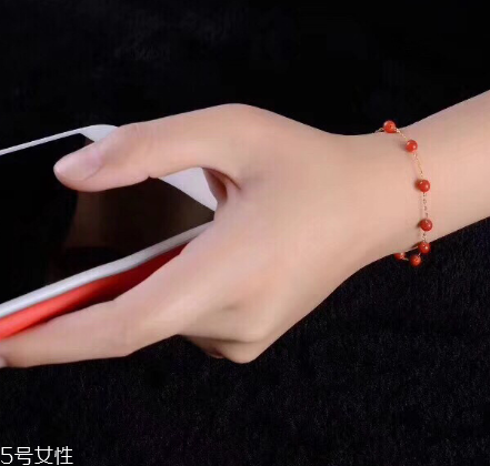 红珊瑚手链保养方法,红珊瑚项链怎样保养