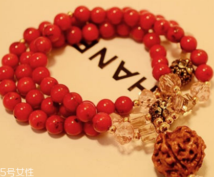 红珊瑚手镯价位,红珊瑚手链图片大全 红珊瑚手镯价位,红珊瑚手链图片大全