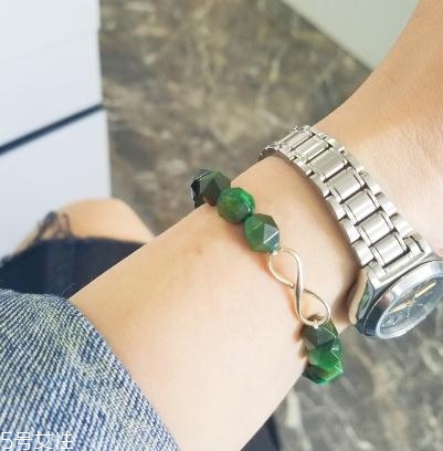 虎眼石手串几颗合适,虎眼石手串一般多少颗 虎眼石手串几颗合适,虎眼石手串一般多少颗