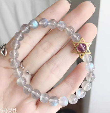 月光石的种类,月光石分为几种 月光石的种类,月光石分为几种