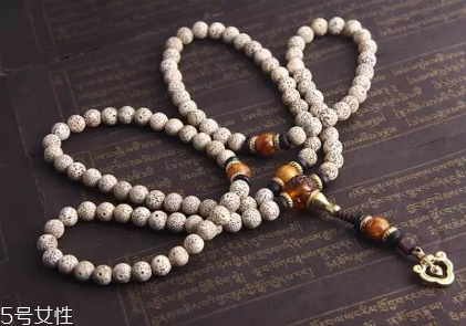 菩提子手串颗数含义,菩提手串颗数都代表什么?