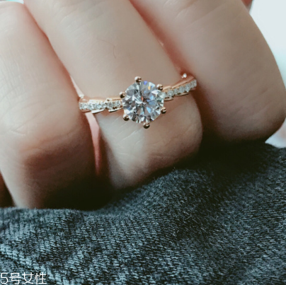 钻戒一克拉有多重,一克拉的钻戒多重 钻戒一克拉有多重,一克拉的钻戒多重