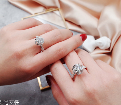 钻戒会不会贬值,钻戒是增值的还是贬值