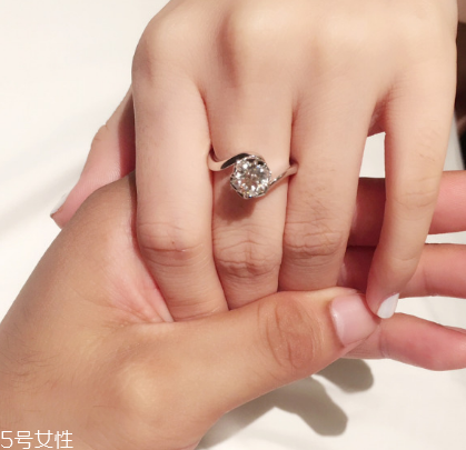 钻戒调大小有影响吗,钻戒可以调节大小吗