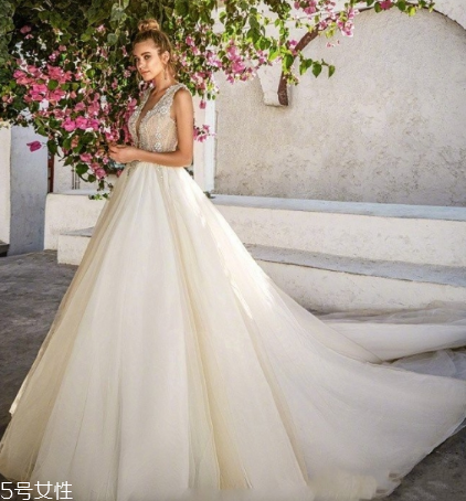 婚纱要几套,结婚婚纱要准备几套 婚纱要几套,结婚婚纱要准备几套