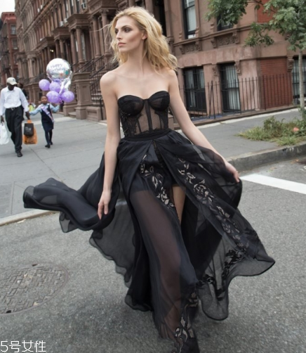 黑色婚纱意味着什么,婚纱为什么不能是黑色