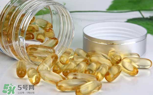 婴儿什么时候吃鱼肝油什么时候吃最好,宝宝吃鱼肝油要吃到什么时候