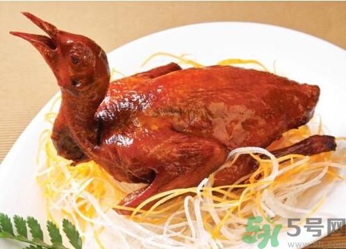 黑色素是如何产生的(身体里的黑色素是怎么形成的?)