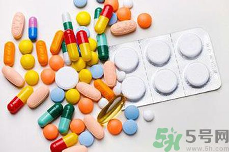 芭蕾舞腿部动作(芭蕾舞腿部动作名称)