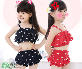 儿童连体泳衣和分体泳衣哪个好一点,儿童泳衣分体和连体哪种好