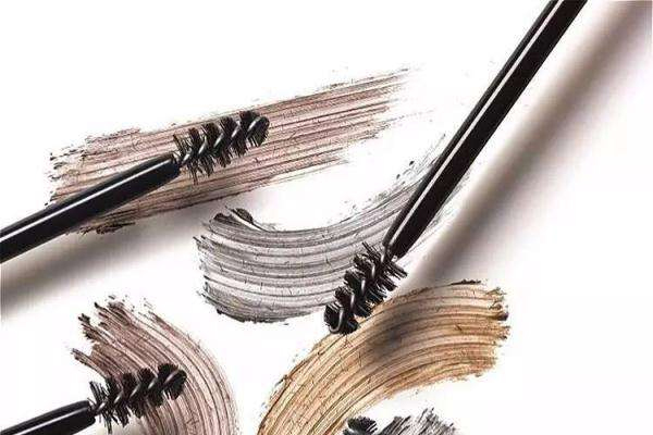 眼线液和睫毛膏干了怎么办,睫毛膏干了以后里面加什么