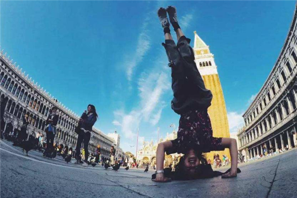 倒立的好处(倒立的好处和坏处)