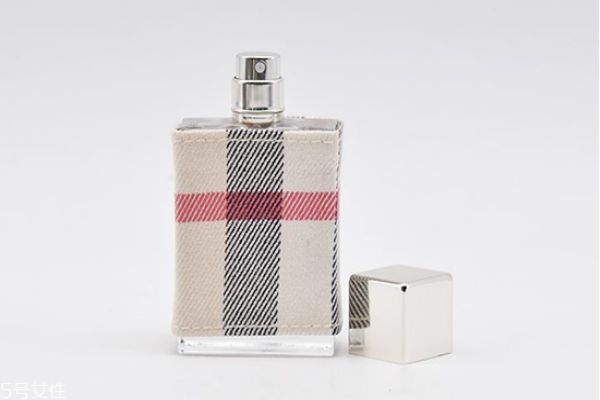 自由泳转身窍门(自由泳转身窍门)