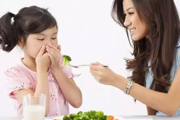 孩子挑食不长个怎么办,小孩挑食不长个子怎么办