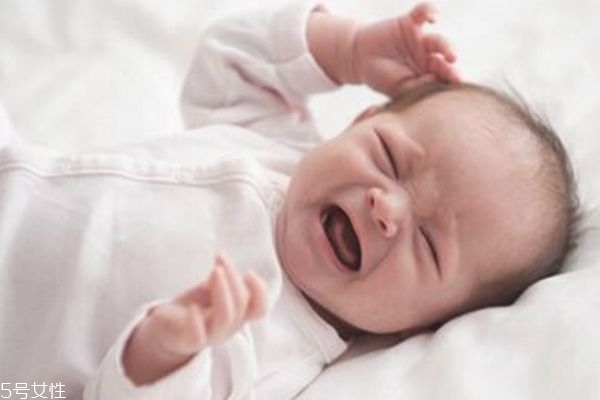 小朋友误吞异物急救方法,儿童误吞异物急救常识