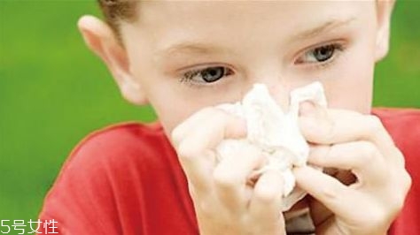 儿童流鼻血该怎么办,10岁儿童流鼻血怎么办 儿童流鼻血该怎么办,10岁儿童流鼻血怎么办